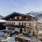Apartment Roeck Iv Neukirchen am Grossvenediger